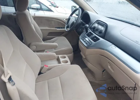 2008 Honda Odyssey Ex z USA, uszkodzony, nr VIN 5FNRL384X8B015822